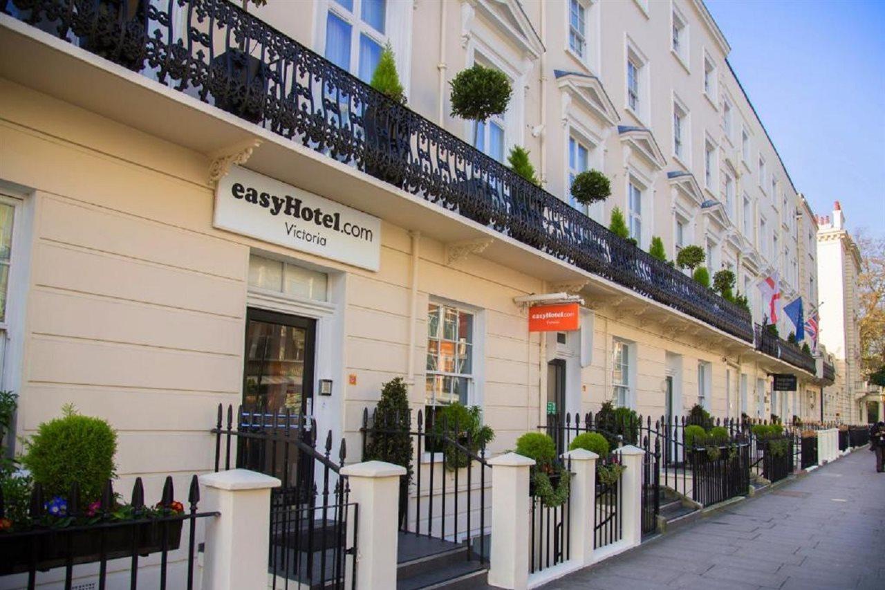 Easyhotel Victoria London Exterior photo